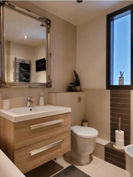 Super Central Beautiful Three Bedroom Londra Dış mekan fotoğraf