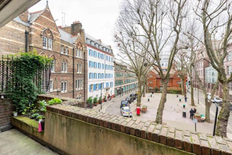 Super Central Beautiful Three Bedroom Londra Dış mekan fotoğraf